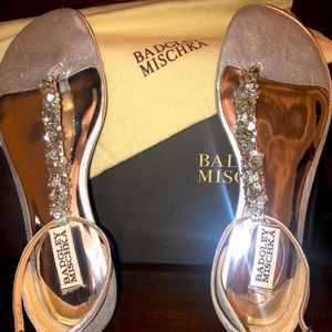 Badgley Mischka silver sandals